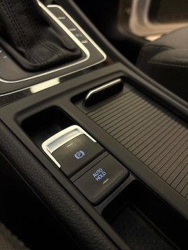 VW GOLF 1.6 TDI COMFORTLİNE DSG CAM TAVAN HATASIZ 12 TAKSİT