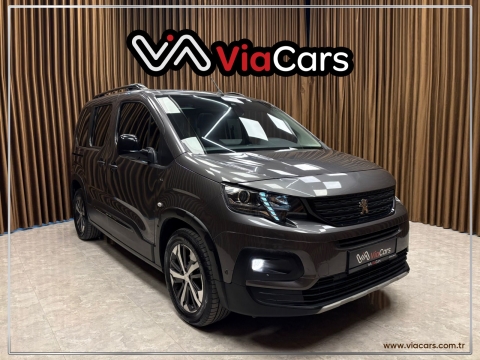 PEUGEOT RİFTER 1.5 BLUEHDI GT CAM TAVAN HATASIZ BOYASIZ 12 TAKST