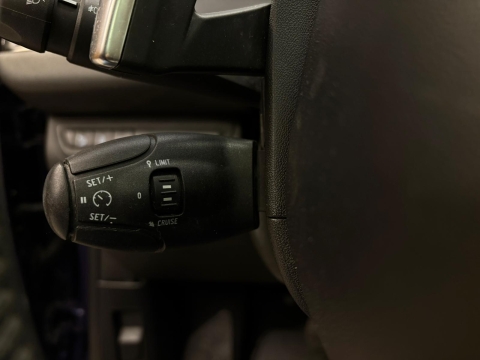 PEUGEOT 208 1.2 PURETECH ACTİVE OTOMATİK CAM TAVAN 12 TAKSİT