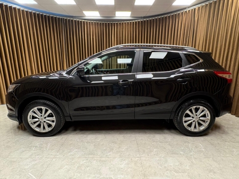 NİSSAN QASHQAİ 1.2 DIG-T SKY PACK CAM TAVAN HATASIZ 12 TAKSİT