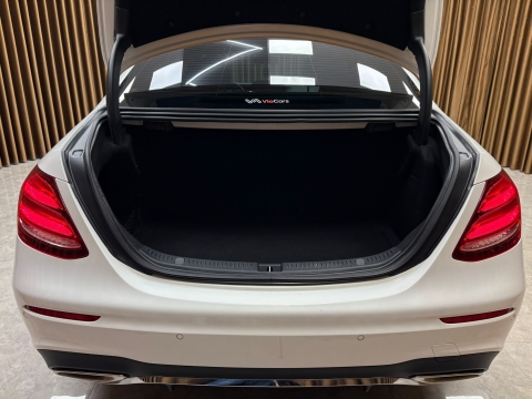 MERCEDES-BENZ E180 AMG COMMAND CAM TAVAN HATASIZ BOYASIZ 12TKST