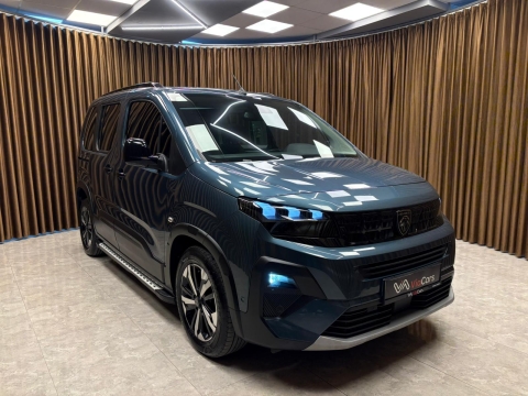 PEUGEOT RİFTER 1.5 BLUEHDI GT CAM TAVAN HATASIZ BOYASZ 12 TAKSİT