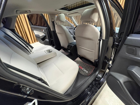 HONDA CİVİC 1.5VTEC ELEGANCE PLUS HATASIZ BOYASIZ 12 TAKSİT