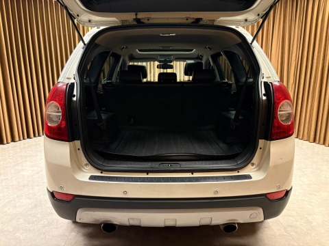 CHEVROLET CAPTİVA 2.0 D LT HİGH 7 KİŞİLİK 4X4 12 TAKSİT