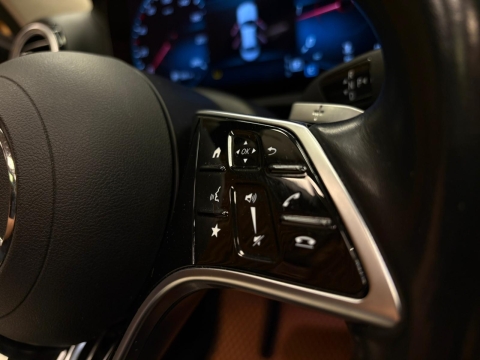 MERCEDES-BENZ E200D EXCLUSİVE İÇİ TABA/COMMAND/ÇİFTHFZ 12 TAKSİT