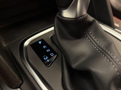 RENAULT MEGANE 1.3 TCe İCON HATASIZ BOYASIZ 2026 MODEL 12 TAKSİT
