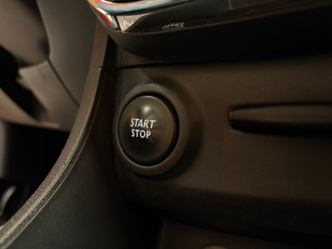 RENAULT CLİO 0.9 TCE ICON K.KARTINA 12 TAKSİT %18 ORAN