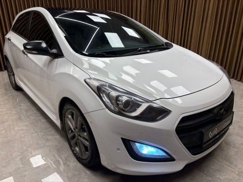 HYUNDAİ İ30 ELİTE CAM TAVAN 12 TAKSİT