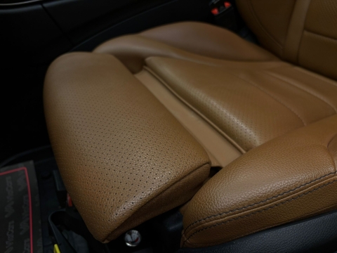 MERCEDES-BENZ C200 4 MATİC AMG İÇİ TABA HATASIZ BOYASIZ 12 TAKST