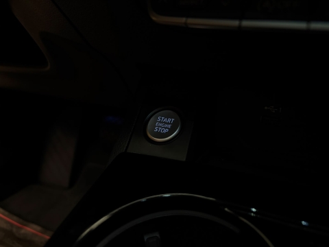 AUDİ A4 40 TDI QUATTRO ADVANCED İÇİ TABA HATASIZ BOYASIZ 12TAKST