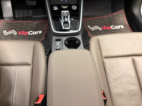 AUDİ A3 SPORTBACK 35 TFSI ADVANCED CAM TAVAN HATASIZ 12 TAKSİT
