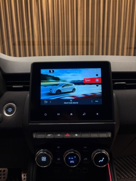 RENAULT CLİO 1.0 TCE TECHNO ESPRİT ALPİNE HATASIZ 12 TAKSİT