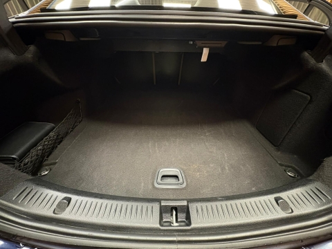 MERCEDES-BENZ E200D EXCLUSİVE İÇİ TABA/COMMAND/ÇİFTHFZ 12 TAKSİT