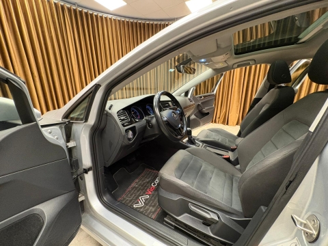 VW GOLF 1.6 TDI COMFORTLİNE DSG CAM TAVAN HATASIZ 12 TAKSİT
