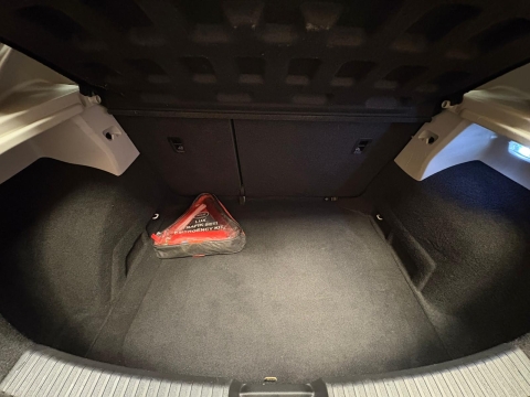 SEAT LEON 1.2 TSI STYLE OTOMATİK CAM TAVAN 12 TAKSİT