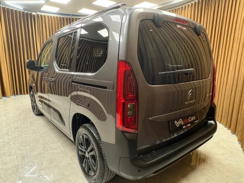 CİTROEN BERLİNGO 1.5 BLUEHDİ FEEL BOLD OTOMATİK HATASIZ 12 TAKST
