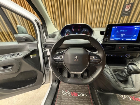 PEUGEOT PARTNER 1.5 BLUEHDİ COMFORT ÇİFT SÜRGÜ HATASIZ BOYASIZ