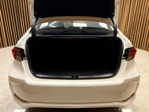 TOYOTA COROLLA 1.5 VİSİON OTOMATİK HATASIZ BOYASIZ 12 TAKSİT