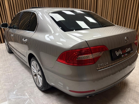 SKODA SÜPERB 1.6 TDI ELEGANCE SUNROOF 4KOLTUK ISITMA 12 TAKSİT