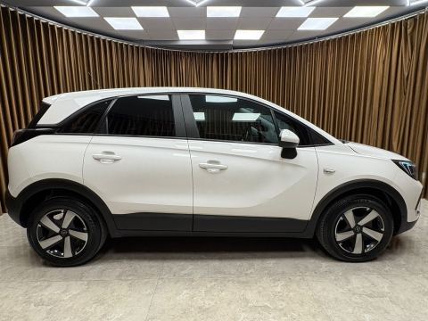 OPEL CROSSLAND 1.5 TURBO ESSENTİAL OTOMATİK HATASIZ 12 TAKSİT