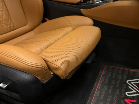 BMW 520İ SPECİAL EDİTİON M SPORT CARBON SCHWARZ HATASZ 12 TAKSİT