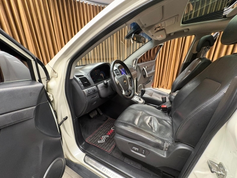 CHEVROLET CAPTİVA 2.0 D LT HİGH 7 KİŞİLİK 4X4 12 TAKSİT