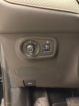 MG ZS EV LUXURY ELEKTİRİKLİ CAM TAVAN HATASIZ 12 TAKSİT