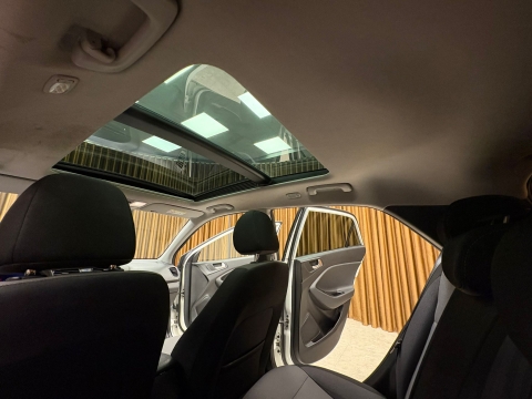 HYUNDAİ İ20 1.4 MPİ ELİTE OTOMATİK CAM TAVAN 12 TAKSİT