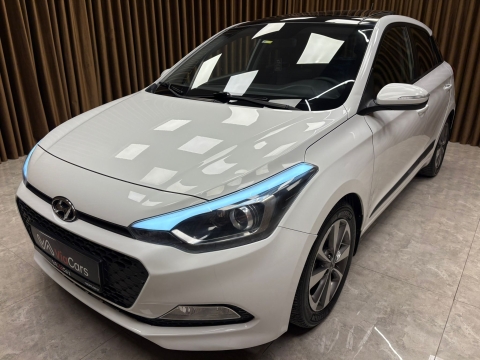 HYUNDAİ İ20 1.4 MPİ ELİTE OTOMATİK CAM TAVAN HATASIZ 12 TAKSİT