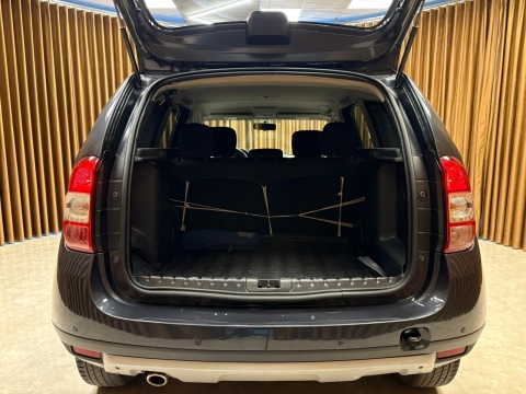 DACİA DUSTER 1.5 DCI 4X2 LAUERATE OTOMATİK HATASIZ 12 TAKSİT