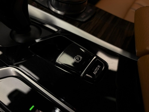 BMW 520İ LUXURY LİNE İÇİ TABA HAYALET/HARMAN KARDON/VAKUM HATASZ