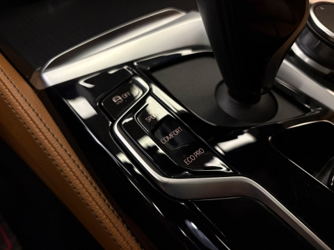 BMW 520İ 50th Year M Editon İÇİ TABA/LAZER K.KARTINA 12 TAKSİT