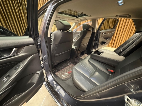 HONDA ACCORD 1.5 VTEC EXECUTİVE PLUS HATASIZ BOYASIZ 12 TAKSİT