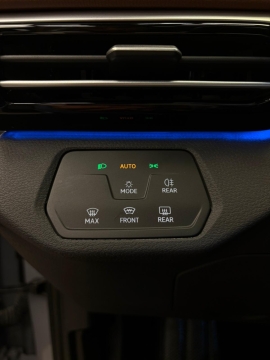 VOLKSWAGEN ID 4 PURE 2025 MODEL CAM TAVAN HATASIZ 12 TAKSİT