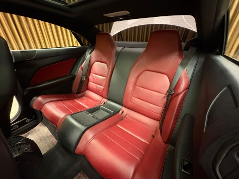 MERCEDES-BENZ E250 COUPE AMG ISITMA/SOĞUTMA İÇİ KIRMIZI 12 TAKSİT