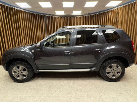 DACİA DUSTER 1.5 DCI 4X2 LAUERATE OTOMATİK HATASIZ 12 TAKSİT