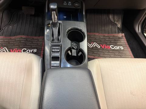 HONDA CİVİC 1.5 VTEC TURBO EXECUTİVE PLUS HATASIZ 12 TAKSİT