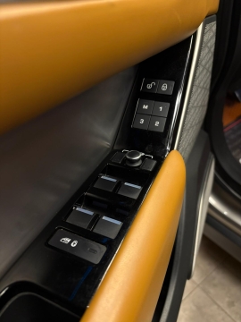 RANGE ROVER VELAR 2.0 HSE R-DYNAMİC HSE HATASIZ BOYASIZ 12 TAKST