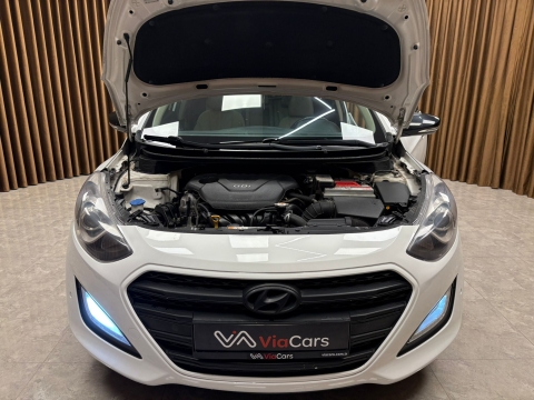HYUNDAİ İ30 ELİTE CAM TAVAN 12 TAKSİT