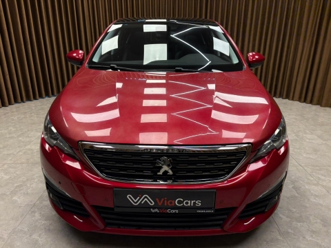 PEUGEOT 1.2 PURETECH ALLURE CAM TAVAN OTOMATİK 12 TAKSİT