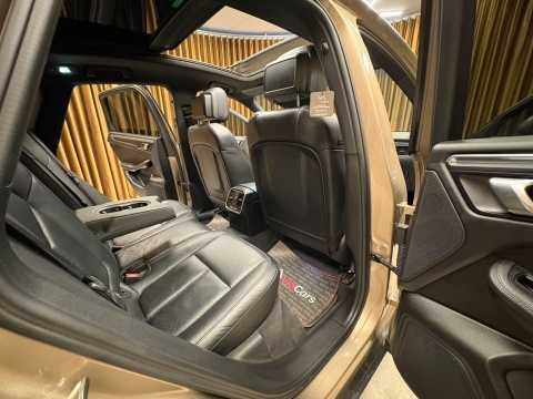 PORSCHE MACAN 2.0 BAYİ CAM TAVAN/PUSULA/SOĞUTMA/ISITMA 12 TAKSİT