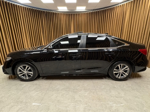 HONDA CİVİC 1.5VTEC ELEGANCE PLUS HATASIZ BOYASIZ 12 TAKSİT