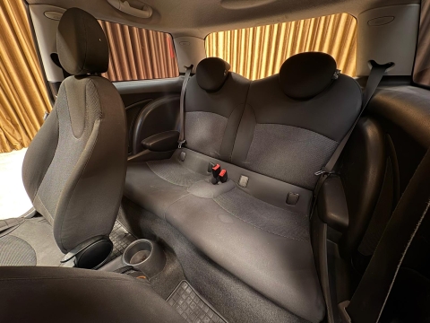 MİNİ COOPER 1.6 TÜRKİYE PAKETİ OTOMATİK 2007 MODEL 12 TAKSİT