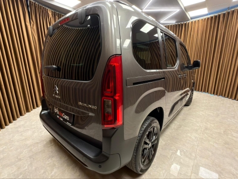 CİTROEN BERLİNGO 1.5 BLUEHDİ SHİNE CAM TAVAN HATASIZ 12 TAKSİT