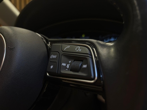 AUDİ A5 SPORTBACK 1.4 TFSI SPORT İÇİ BEYAZ HATASIZ 12 TAKSİT