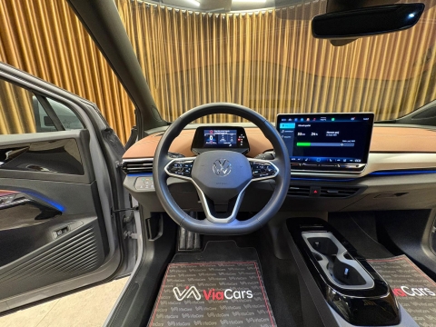 VOLKSWAGEN ID 4 PURE 2025 MODEL CAM TAVAN HATASIZ 12 TAKSİT