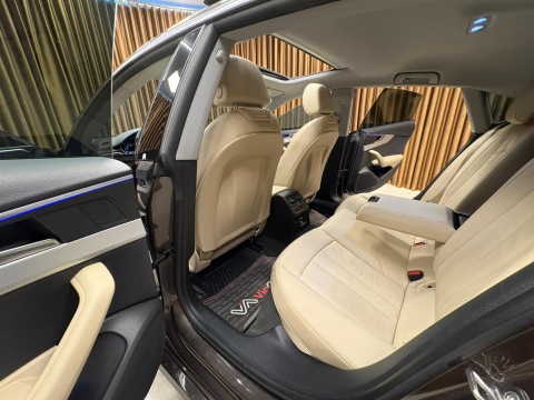AUDİ A5 SPORTBACK 1.4 TFSI SPORT İÇİ BEYAZ HATASIZ 12 TAKSİT