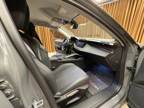 PEUGEOT 408 1.2 PURETECH ALLURE EAT8 ELK. BAGAJ HATASIZ BOYASIZ