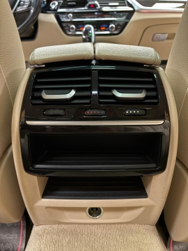 BMW 530İ XDRİVE LUXURY LİNE XDRİVE HATASIZ BOYASIZ 12 TAKSİT