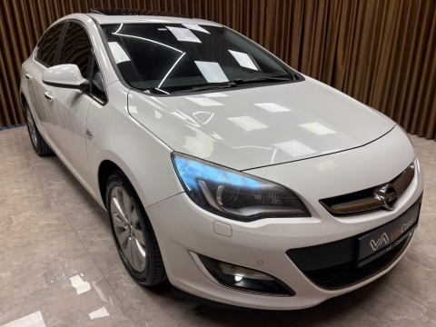 OPEL ASTRA SEDAN 1.4 TURBO COSMO SUNROOF 2012 MODEL 12 TAKSİT